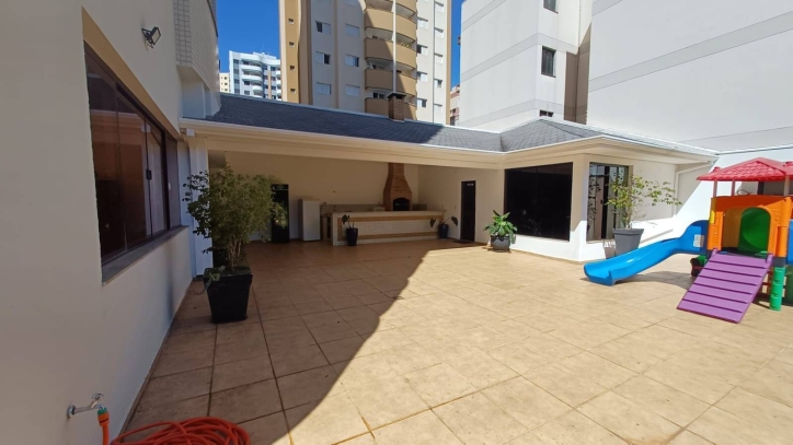 Apartamento à venda com 2 quartos, 79m² - Foto 22