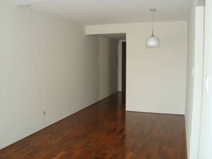 Apartamento à venda com 2 quartos, 75m² - Foto 7