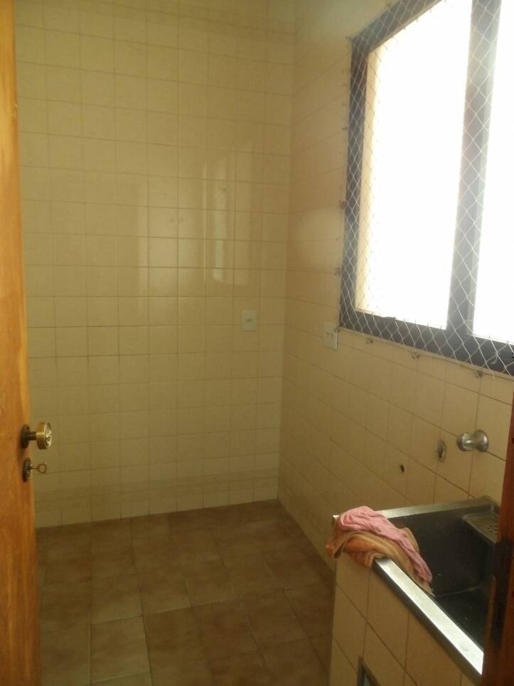 Apartamento à venda com 3 quartos, 120m² - Foto 8