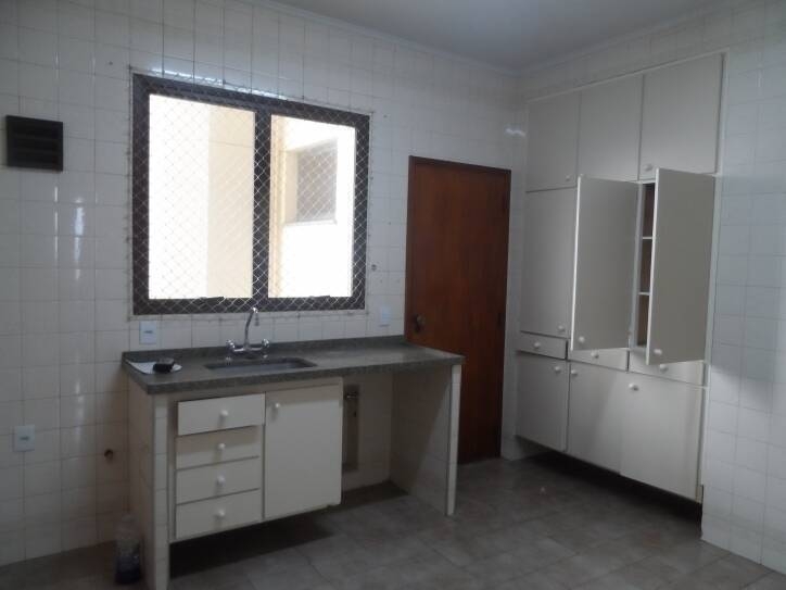 Apartamento à venda com 3 quartos, 120m² - Foto 6