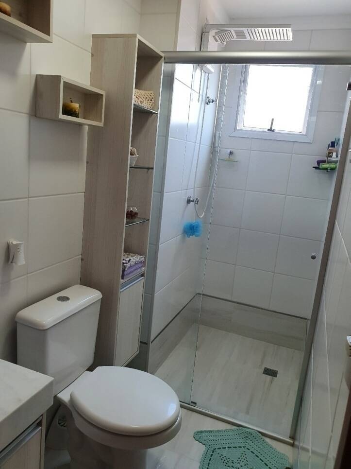 Apartamento à venda com 2 quartos, 62m² - Foto 9