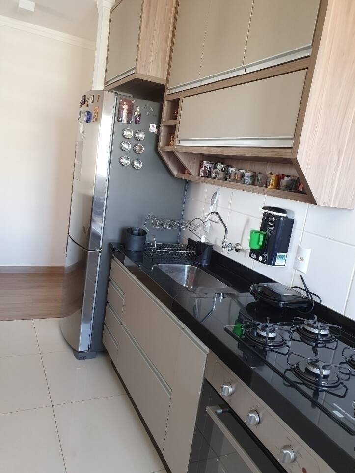 Apartamento à venda com 2 quartos, 62m² - Foto 12