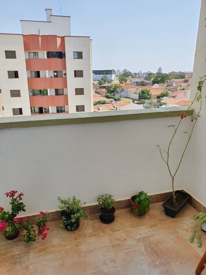 Apartamento à venda com 2 quartos, 62m² - Foto 14