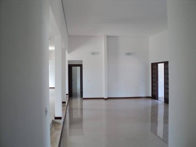 Apartamento à venda com 2 quartos, 62m² - Foto 24