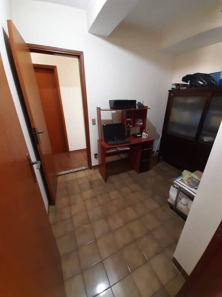 Apartamento à venda com 3 quartos, 140m² - Foto 14