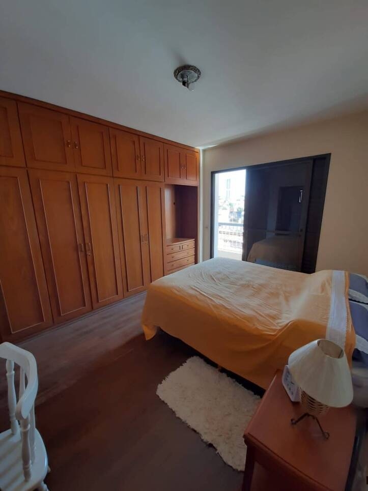 Apartamento à venda com 3 quartos, 140m² - Foto 17