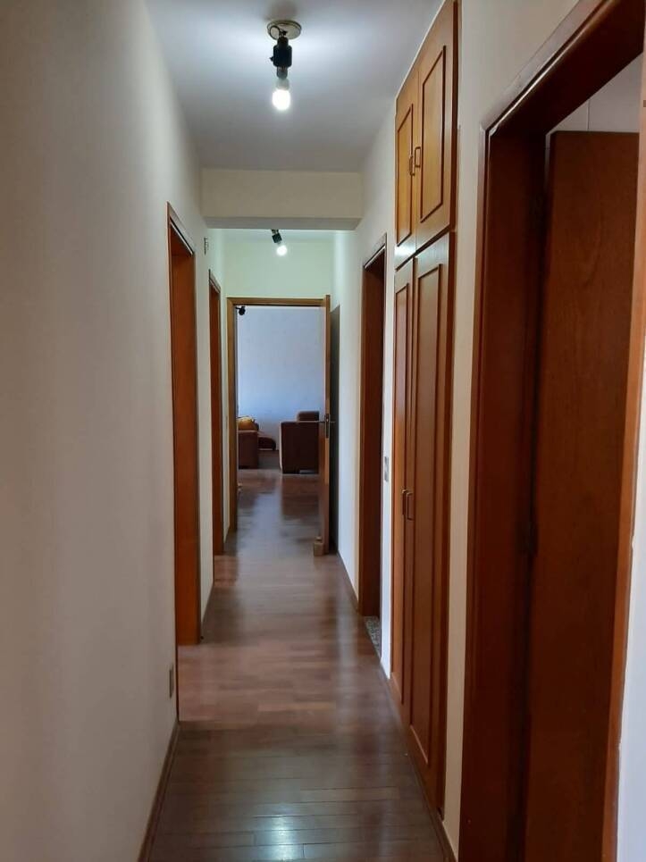 Apartamento à venda com 3 quartos, 140m² - Foto 13