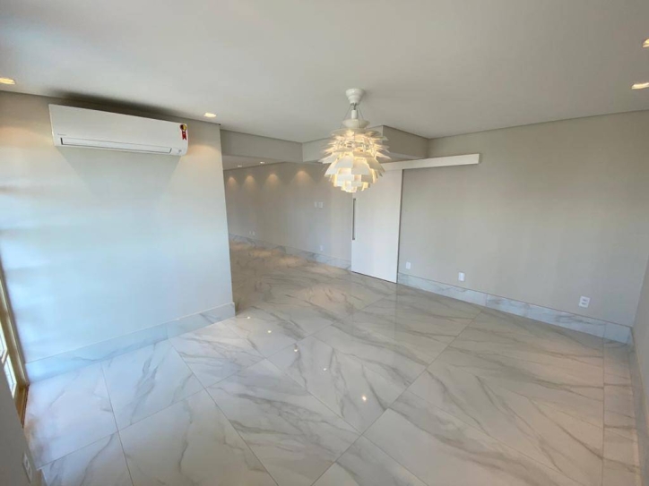 Apartamento à venda com 3 quartos, 207m² - Foto 22