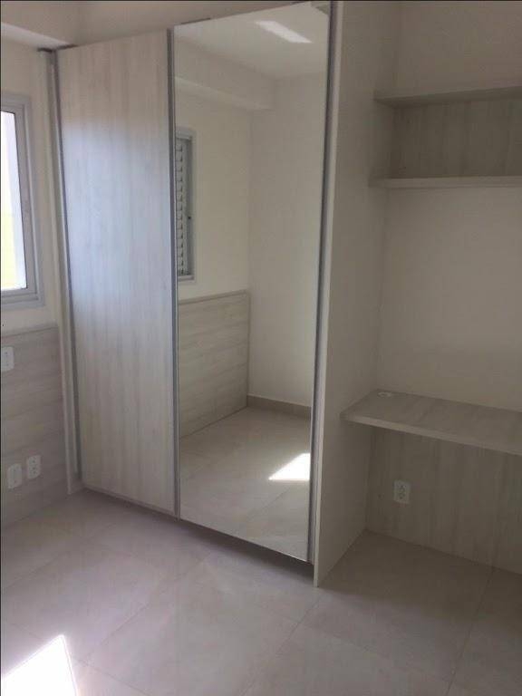 Apartamento à venda com 2 quartos, 65m² - Foto 6