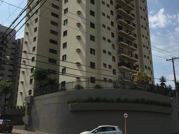 Apartamento à venda com 3 quartos, 140m² - Foto 1