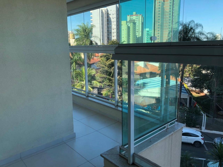 Apartamento à venda com 3 quartos, 110m² - Foto 2