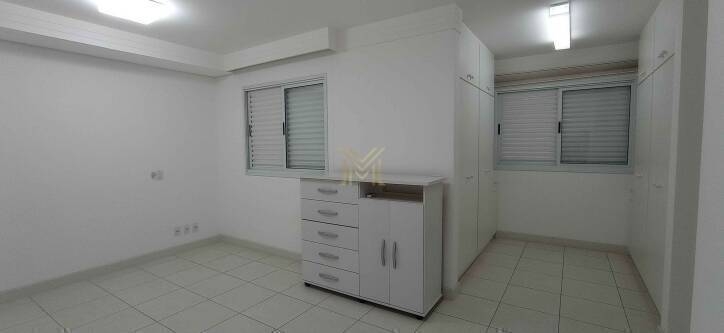 Apartamento à venda com 5 quartos, 269m² - Foto 12