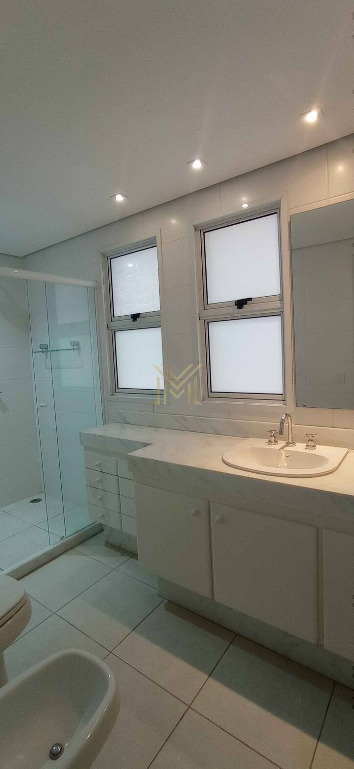 Apartamento à venda com 5 quartos, 269m² - Foto 14