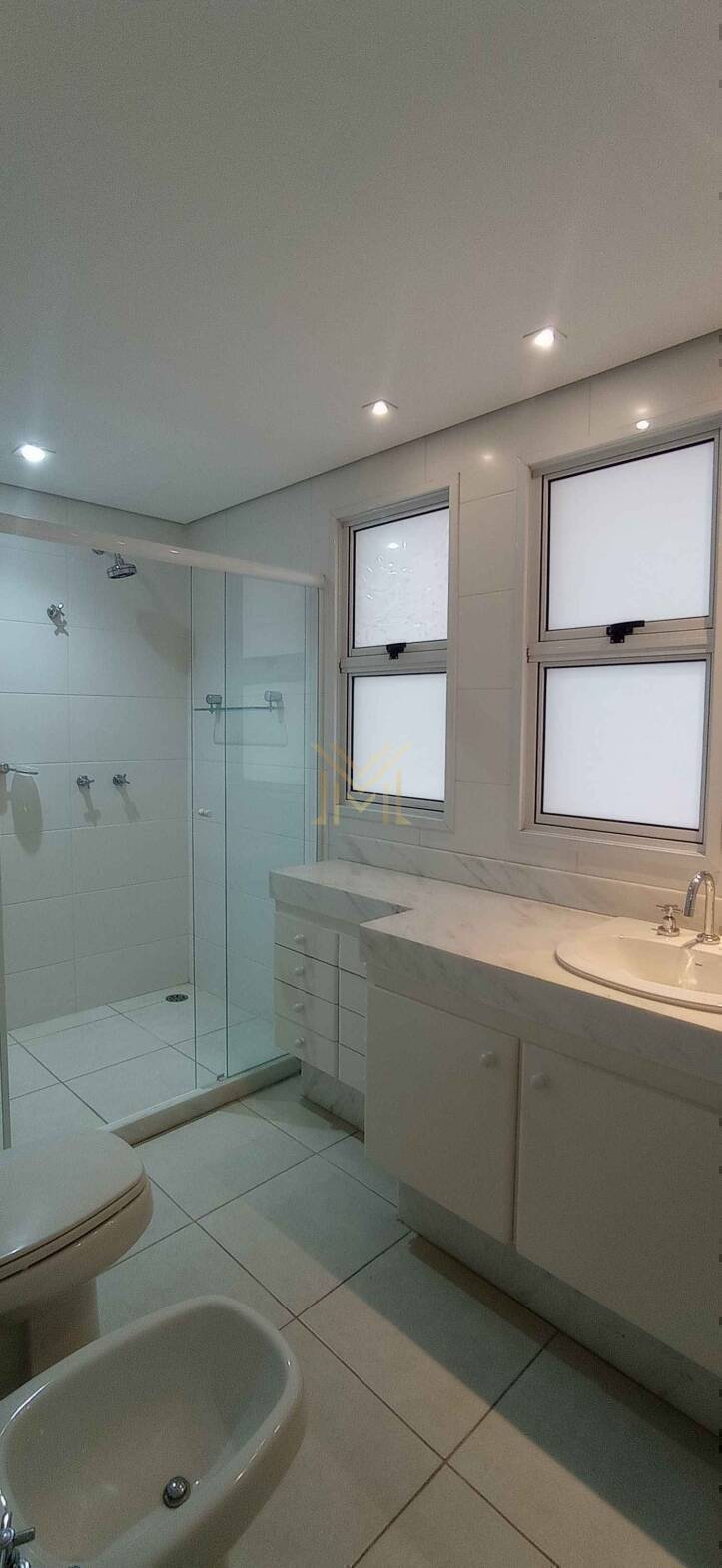 Apartamento à venda com 5 quartos, 269m² - Foto 15