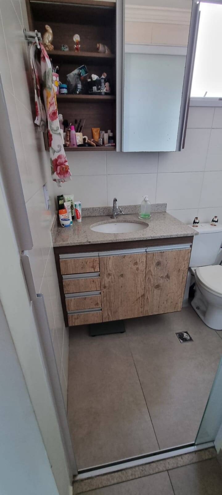 Apartamento à venda com 3 quartos, 88m² - Foto 2