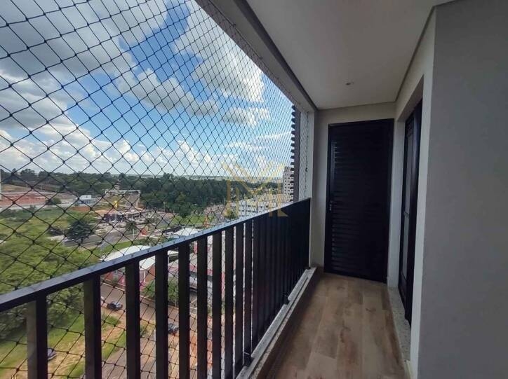 Apartamento à venda com 3 quartos, 86m² - Foto 1