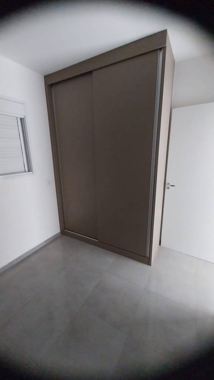 Apartamento à venda com 2 quartos, 68m² - Foto 3