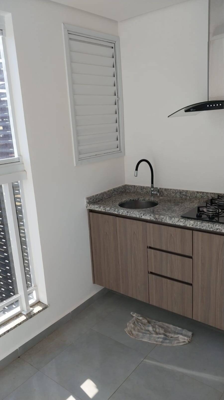 Apartamento à venda com 2 quartos, 68m² - Foto 14