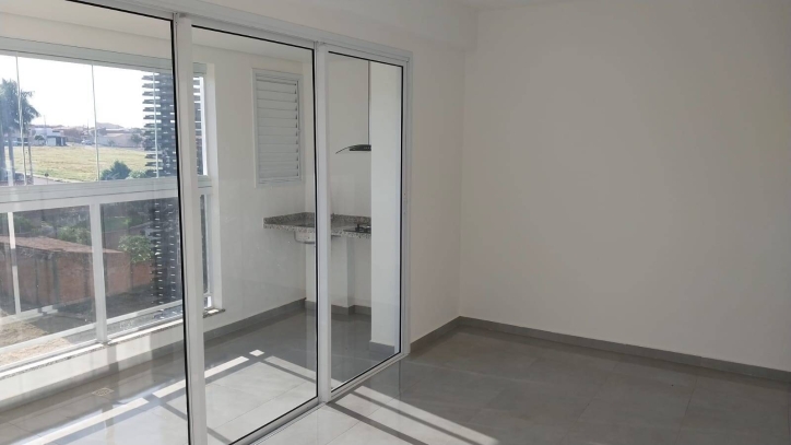 Apartamento à venda com 2 quartos, 70m² - Foto 6