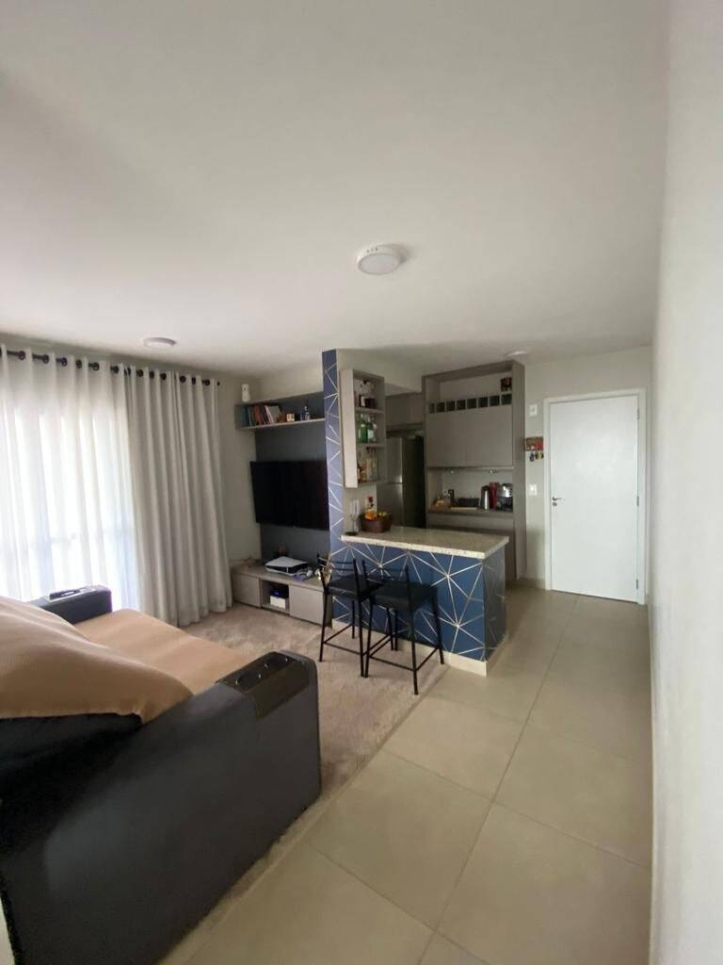 Apartamento à venda com 2 quartos, 58m² - Foto 1