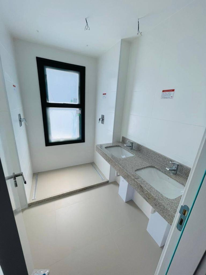 Apartamento à venda com 3 quartos, 159m² - Foto 16