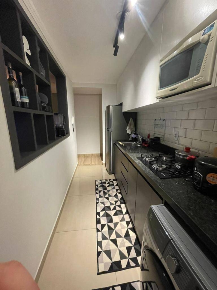 Apartamento à venda com 2 quartos, 65m² - Foto 8