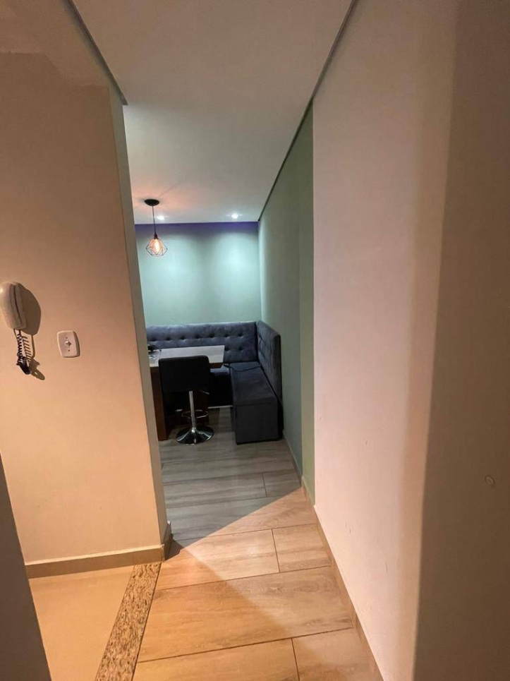 Apartamento à venda com 2 quartos, 65m² - Foto 9