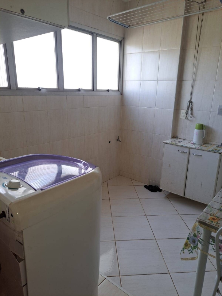 Apartamento à venda com 3 quartos, 100m² - Foto 9