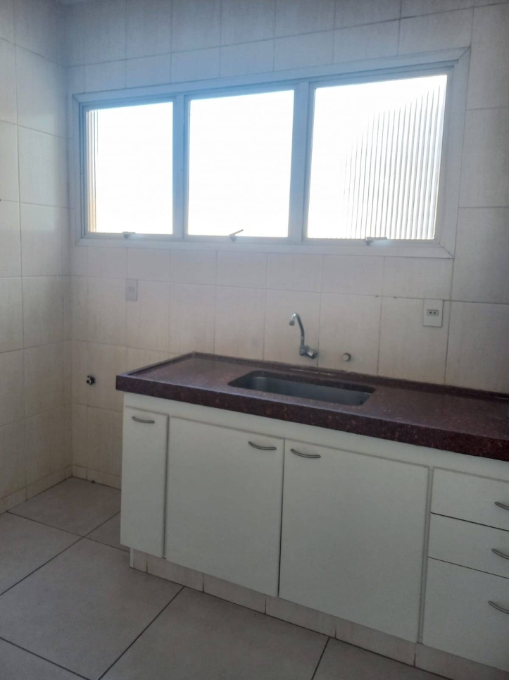 Apartamento à venda com 3 quartos, 100m² - Foto 15