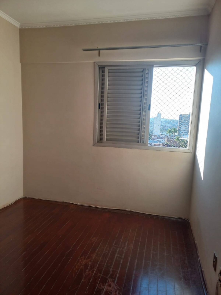 Apartamento à venda com 3 quartos, 100m² - Foto 7