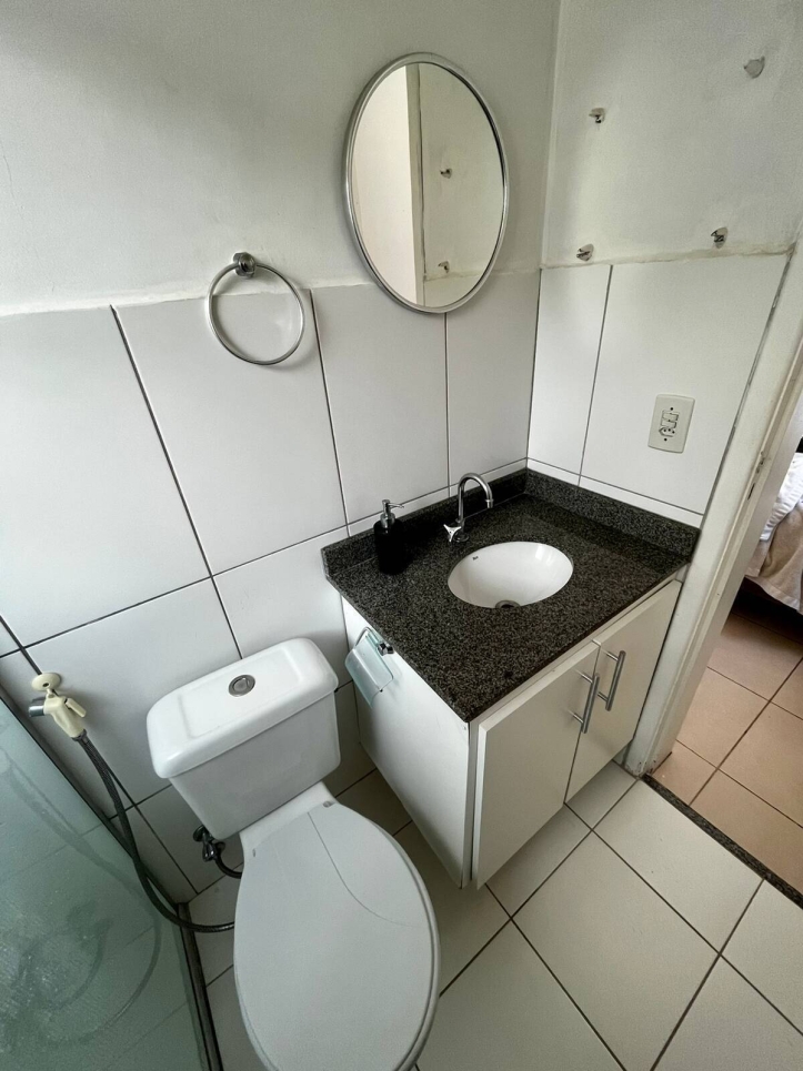 Apartamento à venda com 3 quartos, 70m² - Foto 3