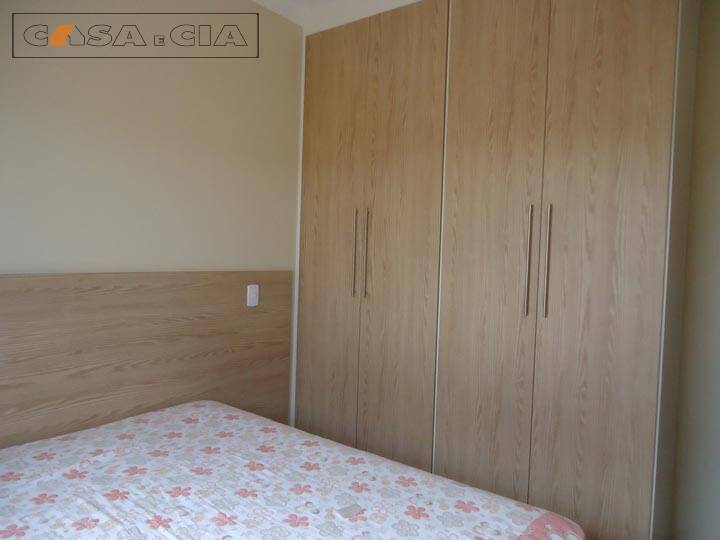 Casa à venda com 2 quartos, 168m² - Foto 12