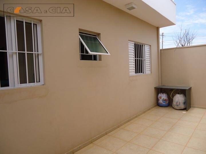 Casa à venda com 2 quartos, 168m² - Foto 15