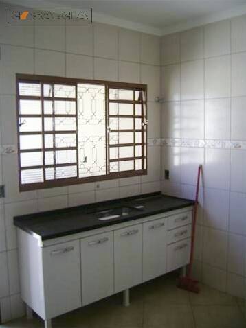 Casa à venda com 3 quartos, 99m² - Foto 16