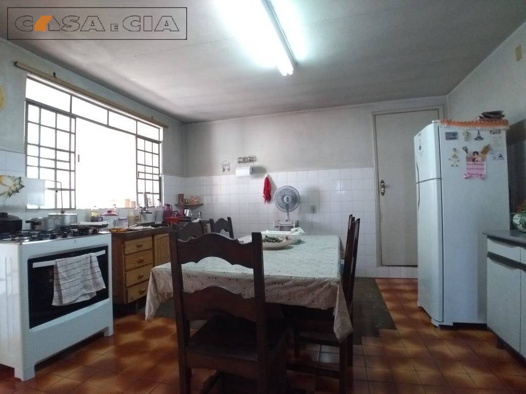 Casa à venda com 3 quartos, 160m² - Foto 20