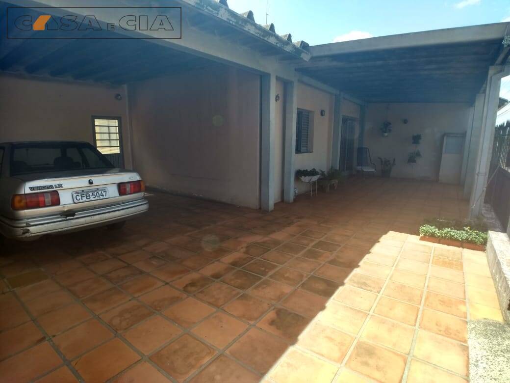 Casa à venda com 3 quartos, 160m² - Foto 3