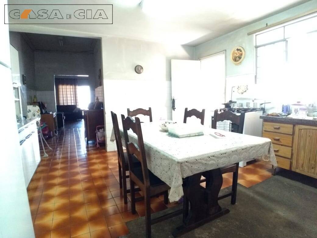 Casa à venda com 3 quartos, 160m² - Foto 18