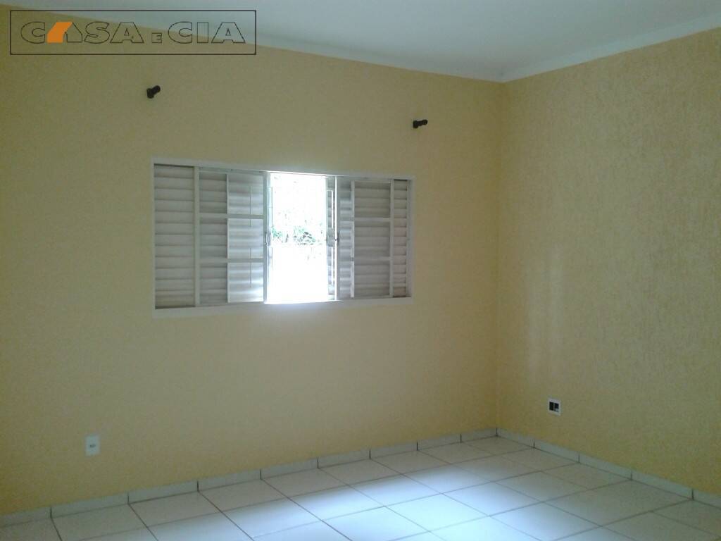 Casa à venda com 2 quartos, 112m² - Foto 13