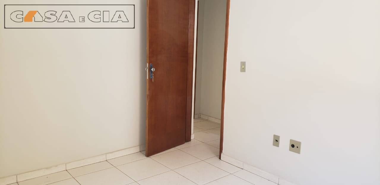 Apartamento à venda com 2 quartos, 46m² - Foto 10