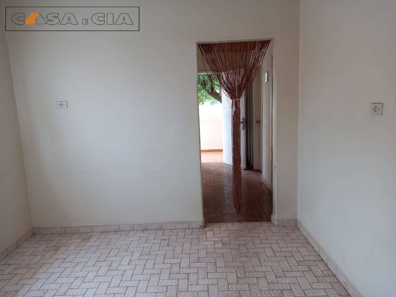 Casa à venda com 2 quartos, 100m² - Foto 6