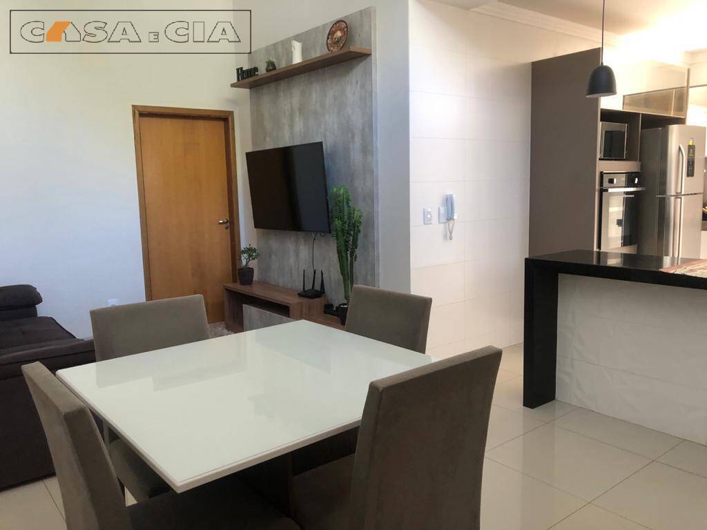 Casa à venda com 3 quartos, 132m² - Foto 5