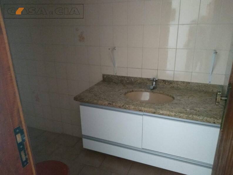 Casa à venda com 2 quartos, 179m² - Foto 13