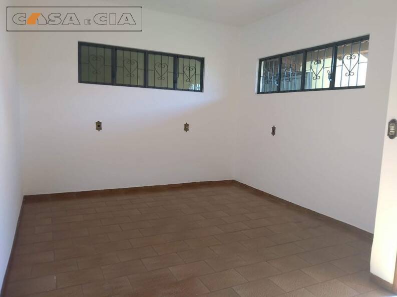 Casa à venda com 2 quartos, 179m² - Foto 9