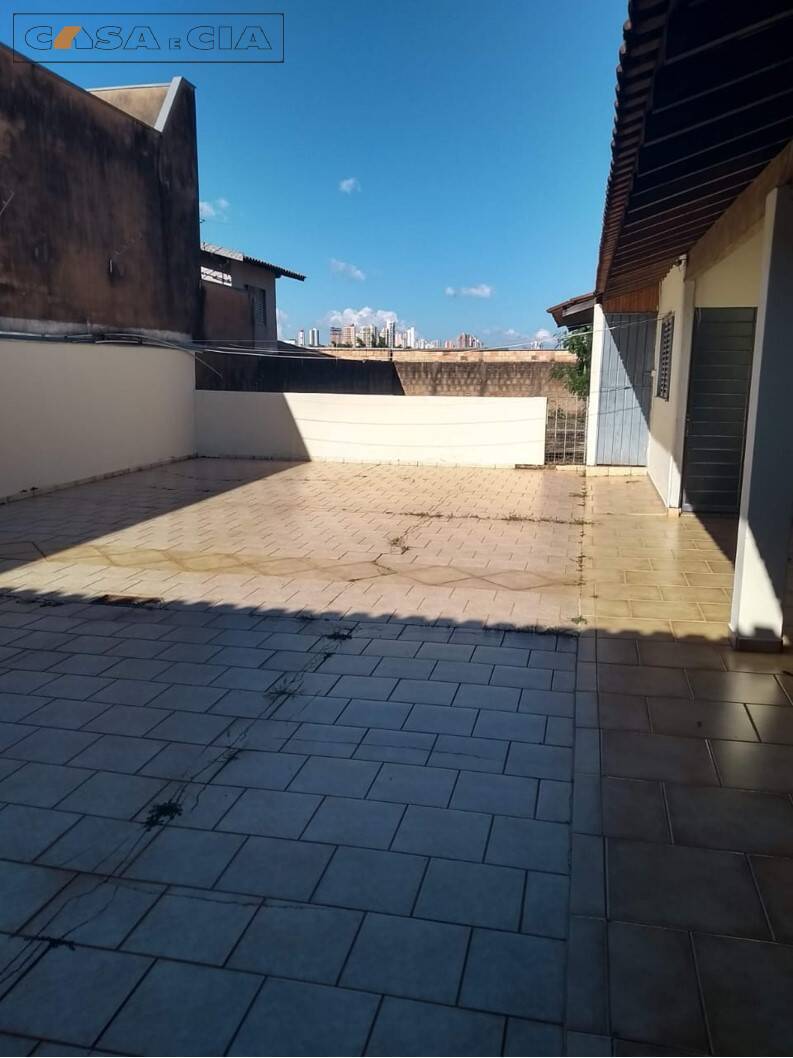 Casa à venda com 2 quartos, 179m² - Foto 5