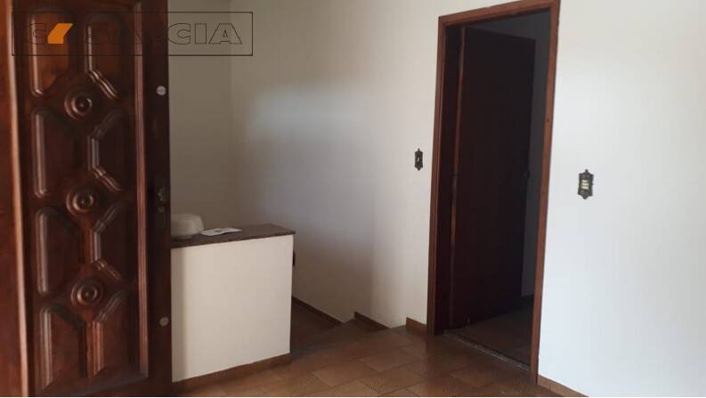 Casa à venda com 2 quartos, 179m² - Foto 14