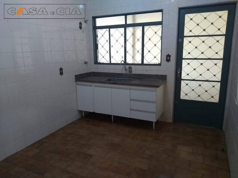 Casa à venda com 2 quartos, 179m² - Foto 17