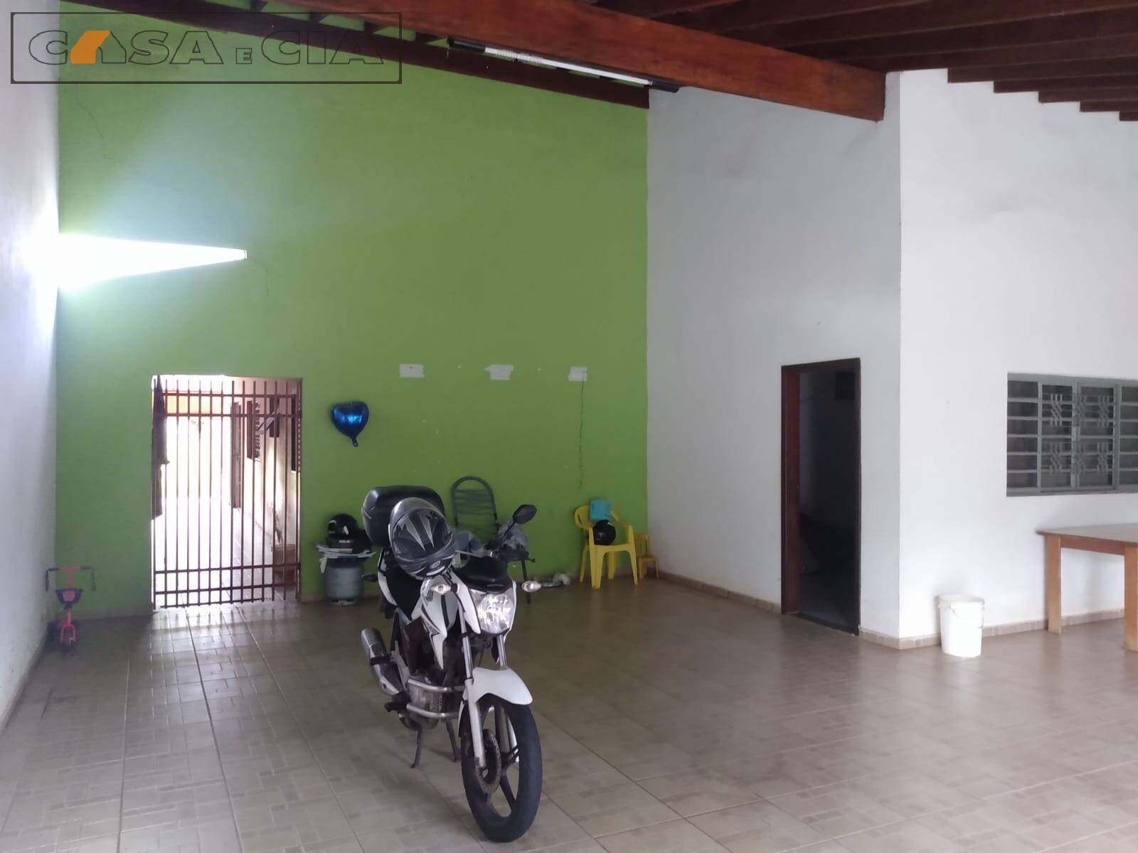 Casa à venda com 3 quartos, 226m² - Foto 6