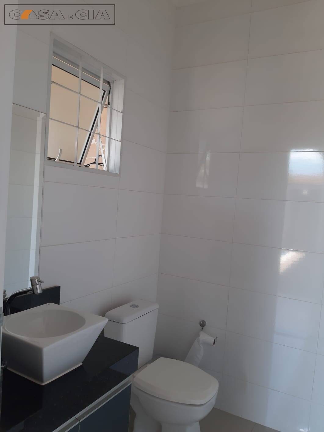 Casa à venda com 2 quartos, 300m² - Foto 8