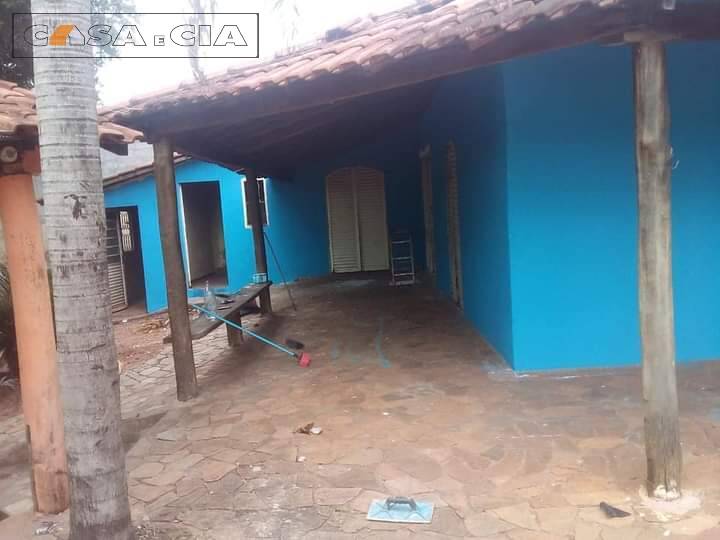 Casa à venda com 2 quartos, 200m² - Foto 3