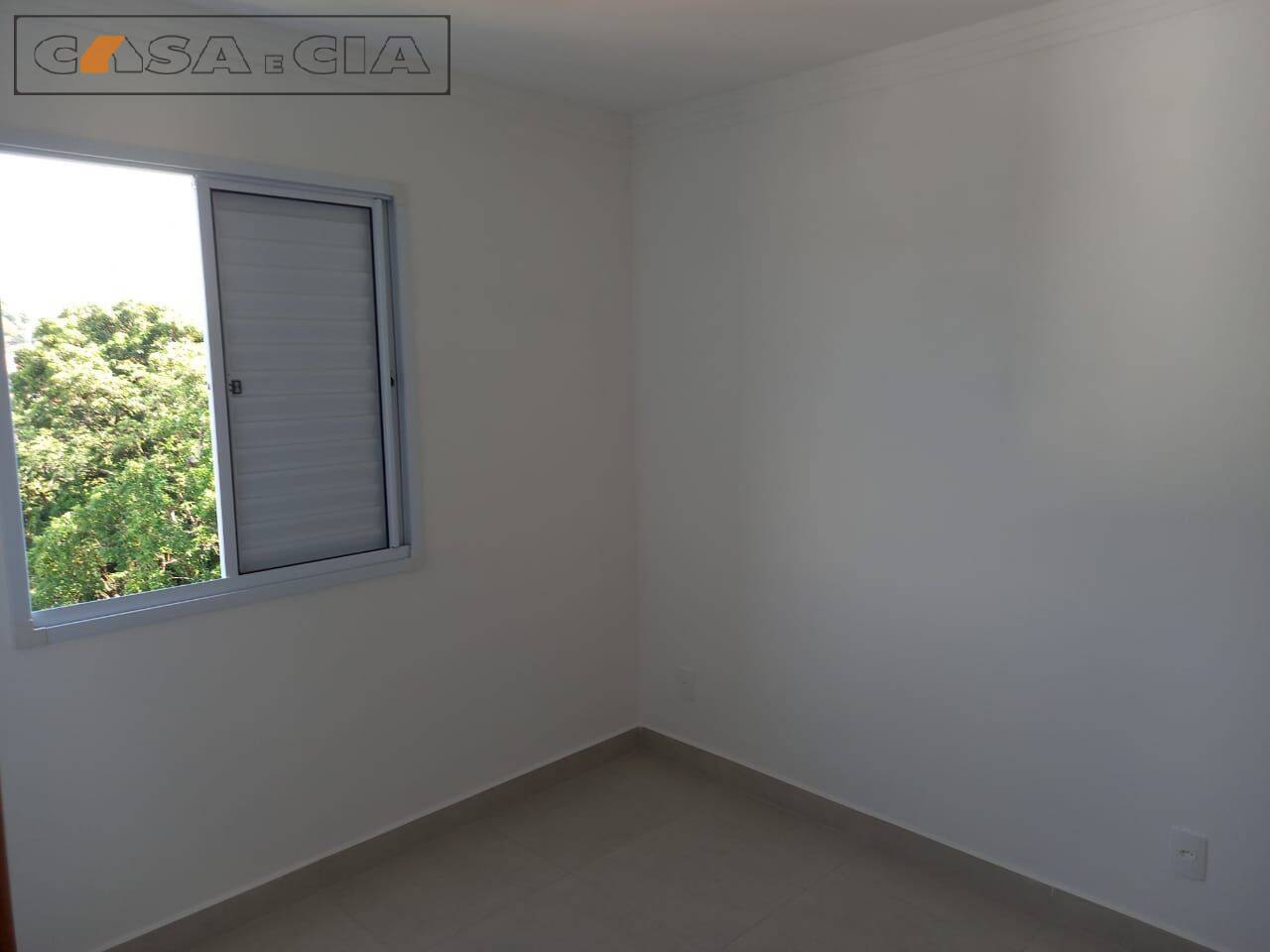 Apartamento à venda com 2 quartos, 83m² - Foto 6